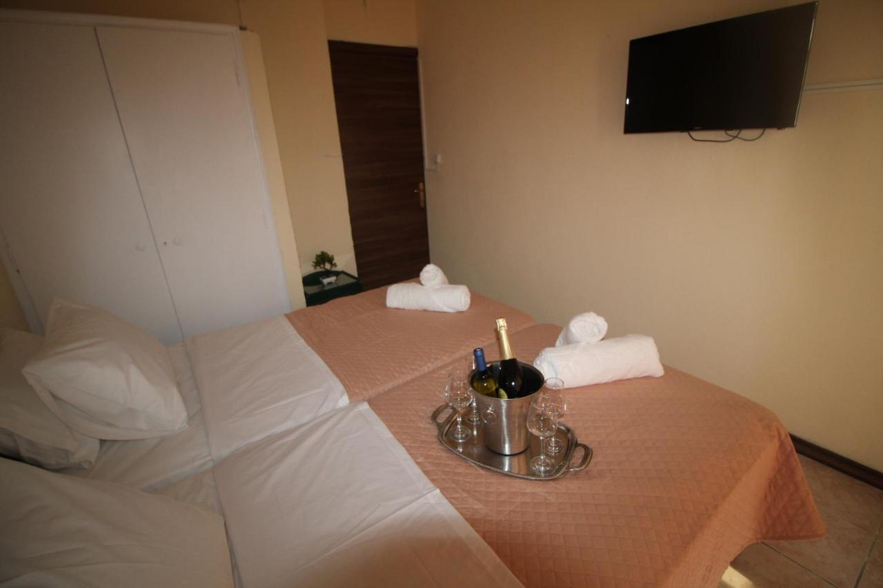 Bed and Breakfast Batis Breeze Perama  Exterior foto