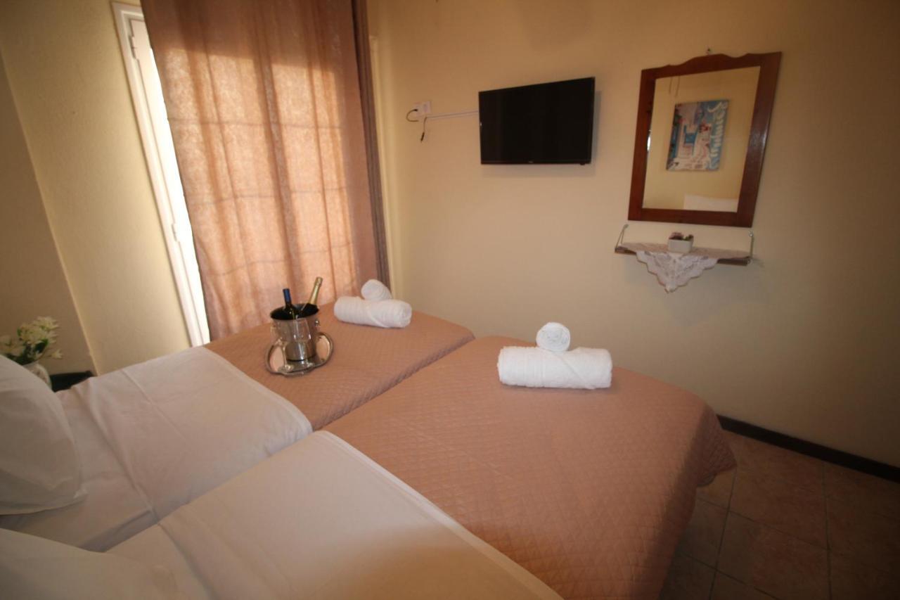 Bed and Breakfast Batis Breeze Perama  Exterior foto